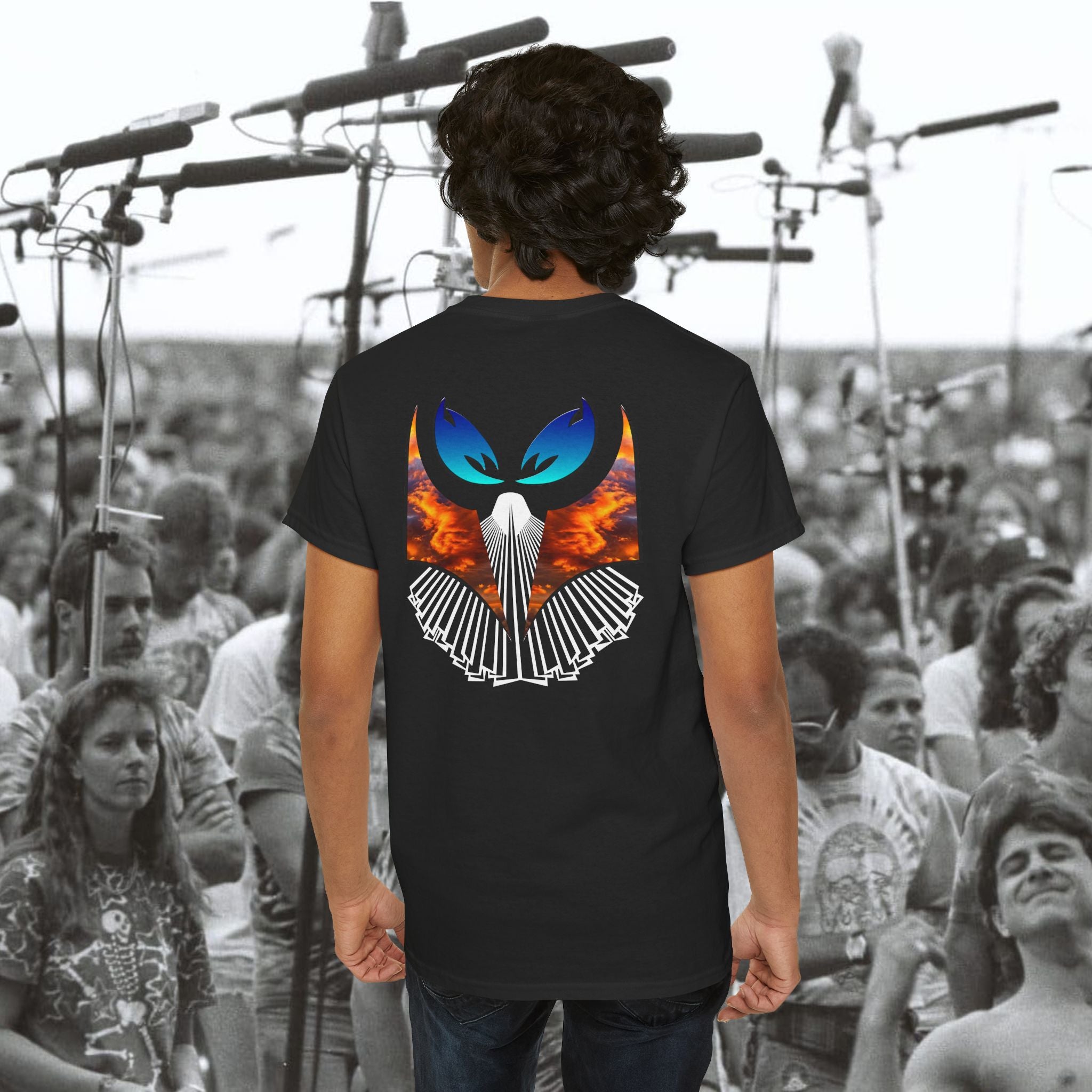 Ganja Eyes —  Skyfire Radiance Black Tee